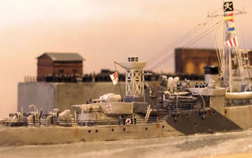 HMS Starling U 66