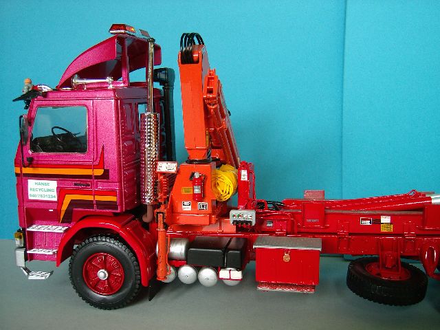 Scania R142H Abrollkipper