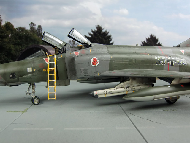 McDonnell Douglas RF-4E Phantom II