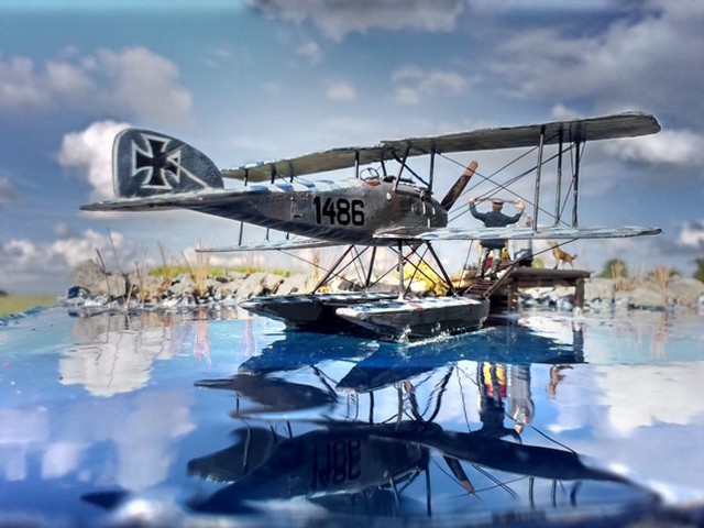 Wasserflugzeug Albatros W4