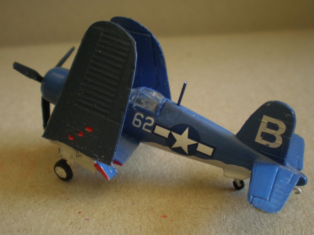 Chance Vought F4U-1 Corsair