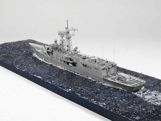 USS Ingraham (FFG-61)