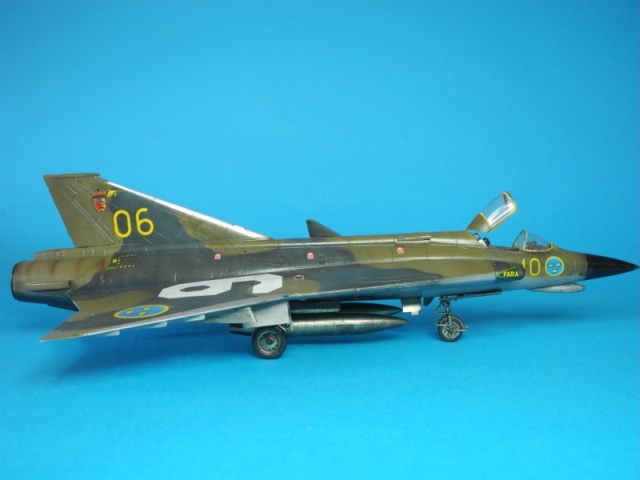 Saab J 35J Draken