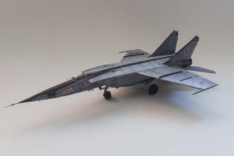 MiG-25RBT Foxbat-B