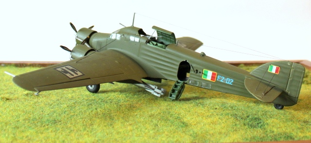 Savoia-Marchetti SM.79-III Sparviero