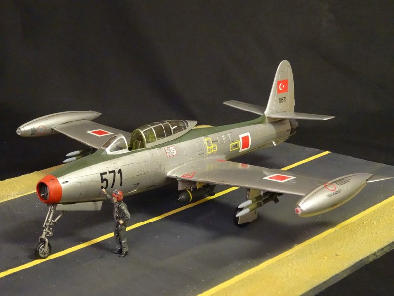 Republic F-84G Thunderjet