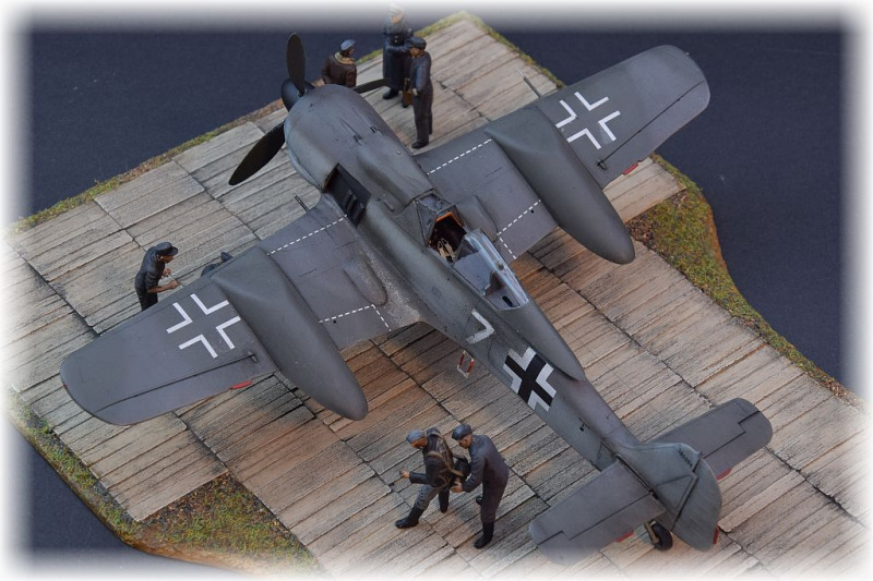 Focke-Wulf Fw 190 A-7 mit "Doppelreiter"