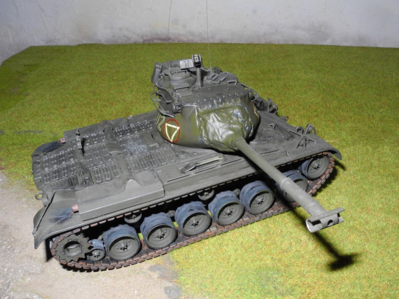 Mittlerer Kampfpanzer M47