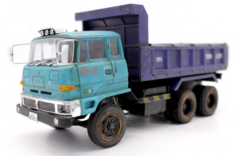 Mitsubishi Fuso Dump Truck