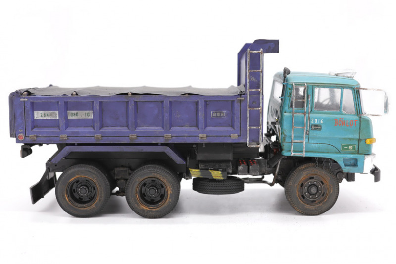 Mitsubishi Fuso Dump Truck