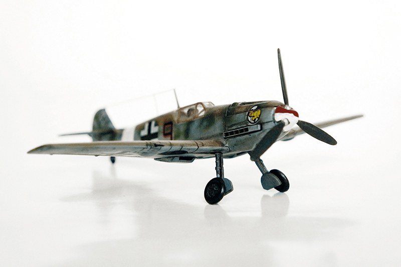 Messerschmitt Bf 109 E-7/Trop