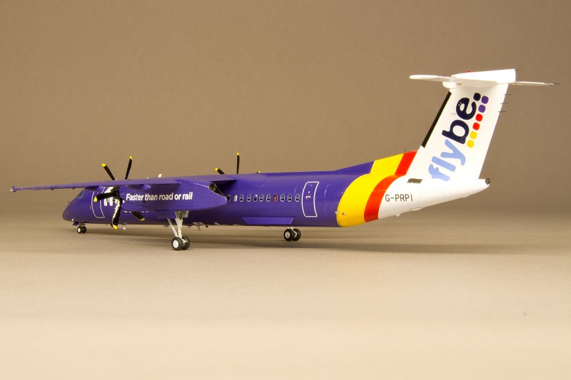 Bombardier Dash 8Q-400