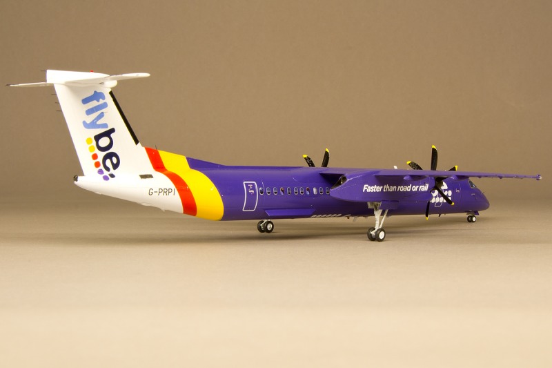 Bombardier Dash 8Q-400