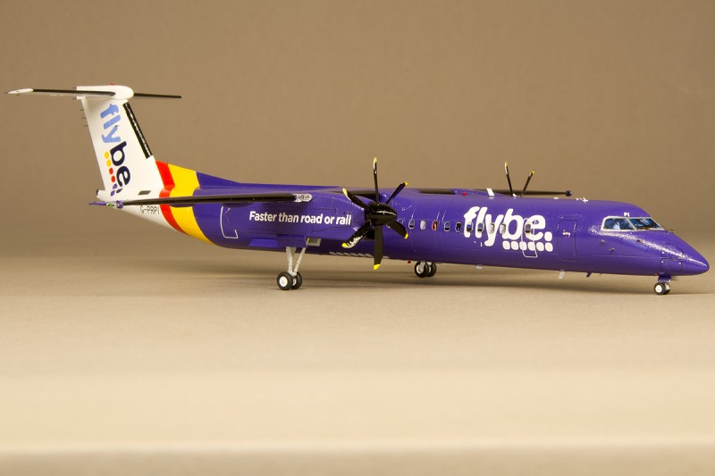 Bombardier Dash 8Q-400