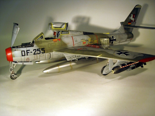 Republic F-84F Thunderstreak