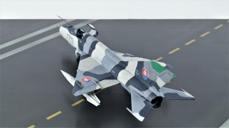 MiG-21MF Fishbed-J