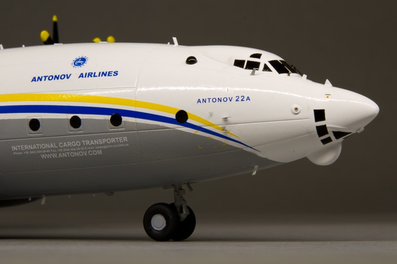 Antonov An-22