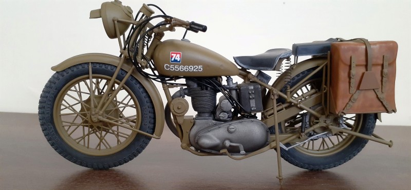 Triumph 3HW