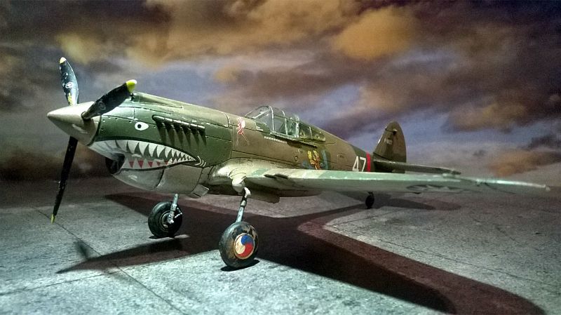 Curtiss P-40B Warhawk