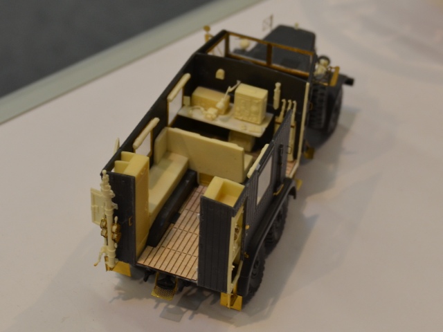 IBG Models in 1:35: Funkkraftwagen Inneneinrichtung