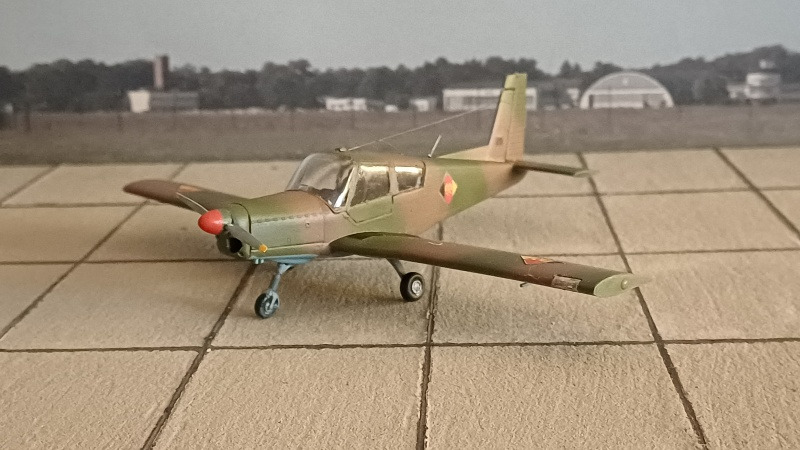 Zlin Z-43