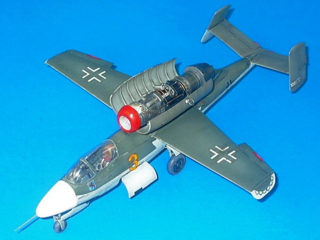 Heinkel He 162 A-2 Salamander