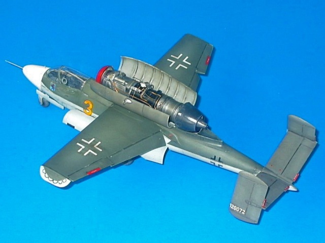 Heinkel He 162 A-2 Salamander