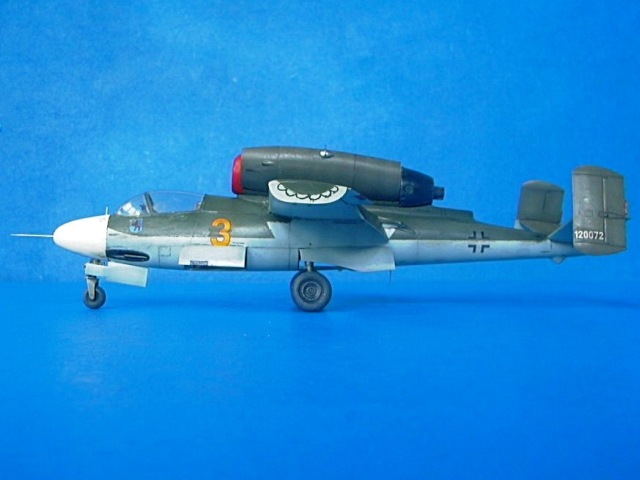 Heinkel He 162 A-2 Salamander