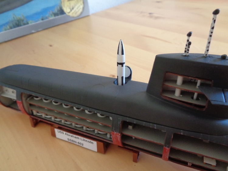 Maquette Sous-marin USS Abraham Lincoln Revell 1/253 - Avec Intérieur Détaillé - Kit Plastique à Monter Et Peindre