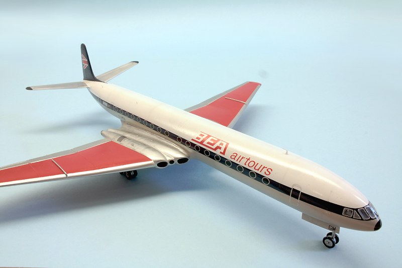 de Havilland DH 106 Comet 4B