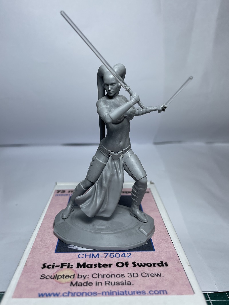 Erste Veränderungen an der Figur - neue Klingen für die Laserschwerter