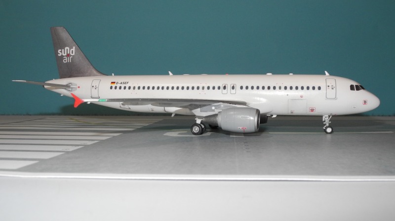 Airbus A320-214