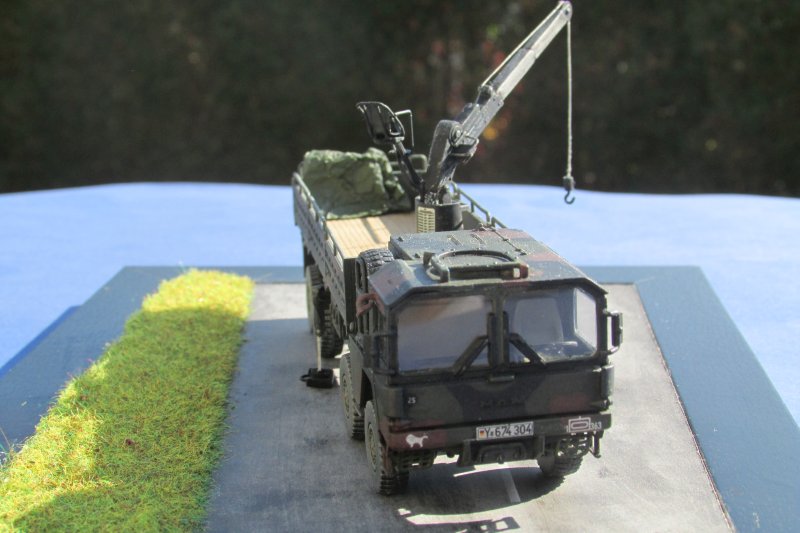 MAN 10t. milgl