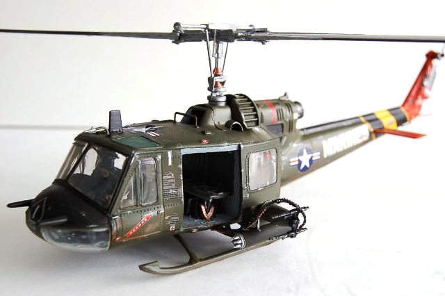 Bell UH-1E Huey "Frog"