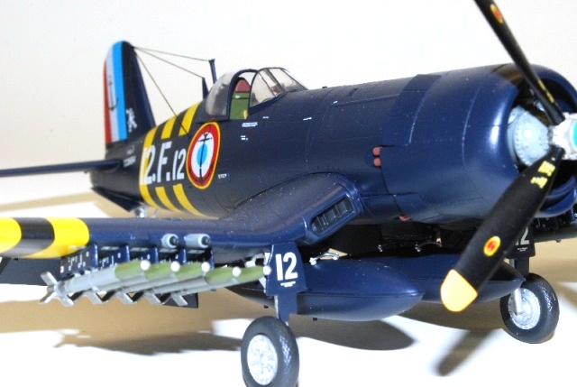 Chance Vought F4U-7 Corsair