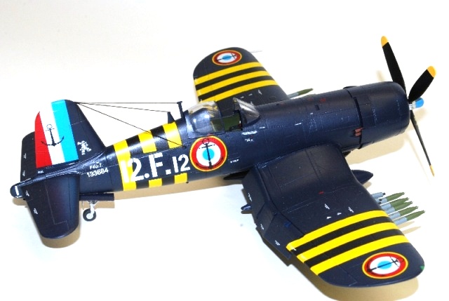 Chance Vought F4U-7 Corsair