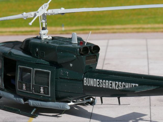 Bell 212 Twin Huey