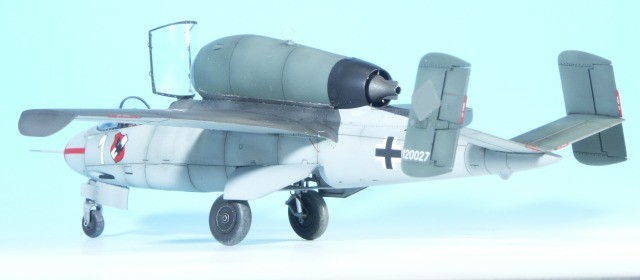 Heinkel He 162 A-2 Salamander