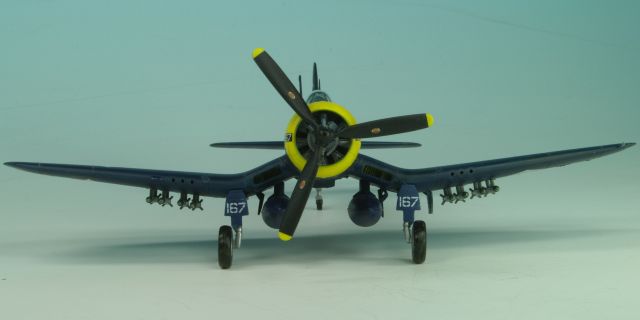 Chance Vought F4U-1D Corsair