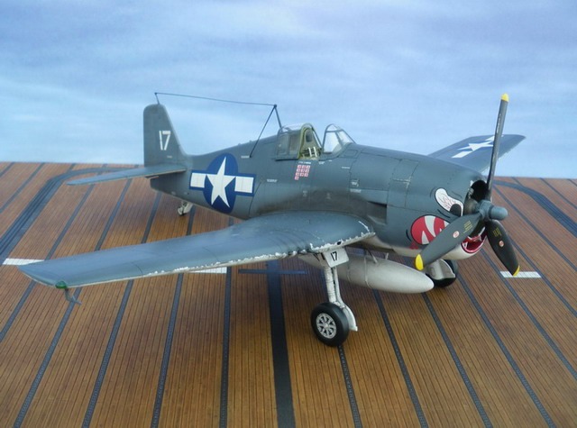 Grumman F6F-3 Hellcat