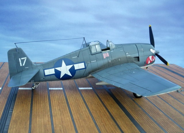 Grumman F6F-3 Hellcat