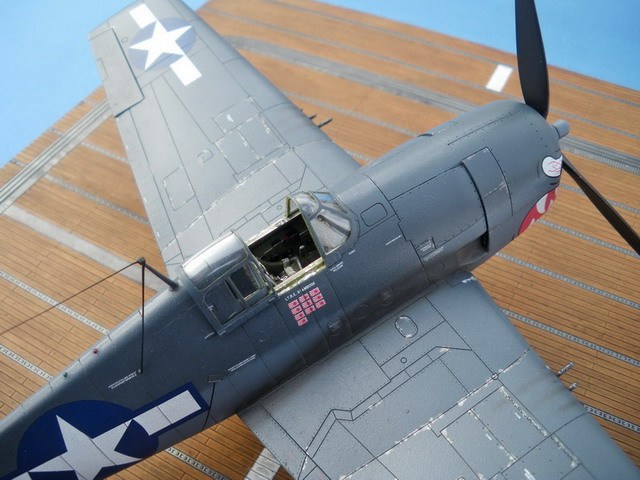 Grumman F6F-3 Hellcat