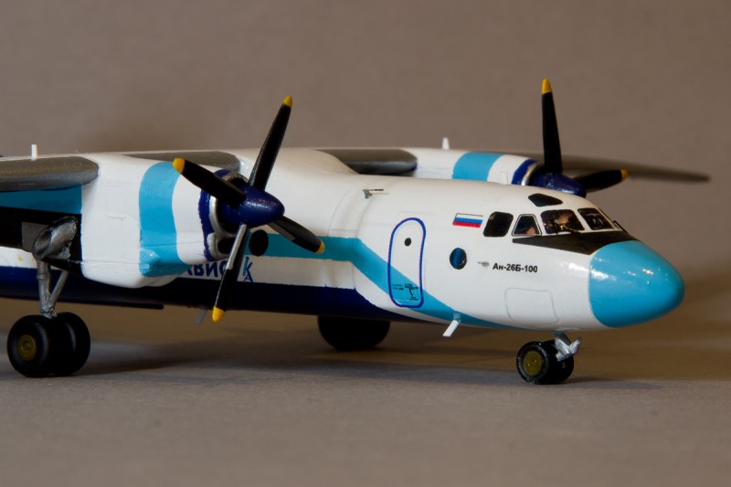 Antonow An-26