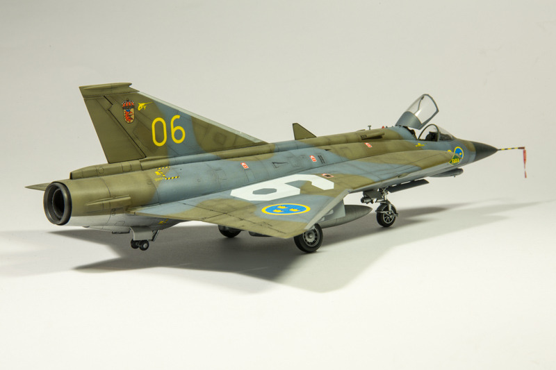 Saab J 35F-2 Draken