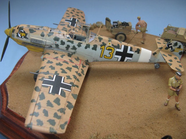 Messerschmitt Bf 109 E-7/Trop