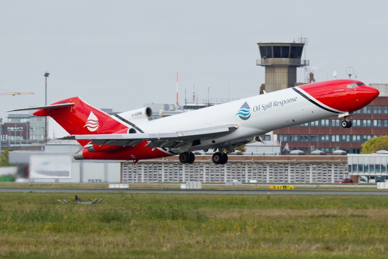 Das Original zum Modell beim Start am City Airport Bremen (Foto: Marco Coldewey)