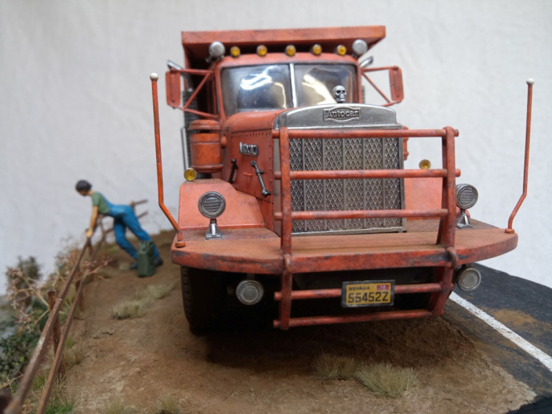 Autocar DC-9964B Dump Truck