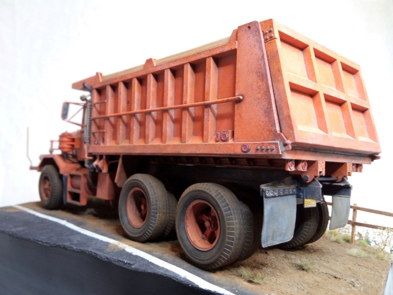 Autocar DC-9964B Dump Truck