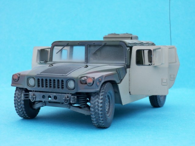 M998A1 HMMWV