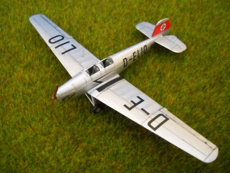 Bücker Bü 180 Student